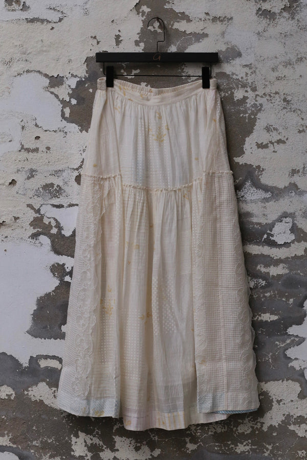 EKA 25 Spring/Summer Pleated Layer Skirt EKA-SS/25/167/PUZO-ECRU